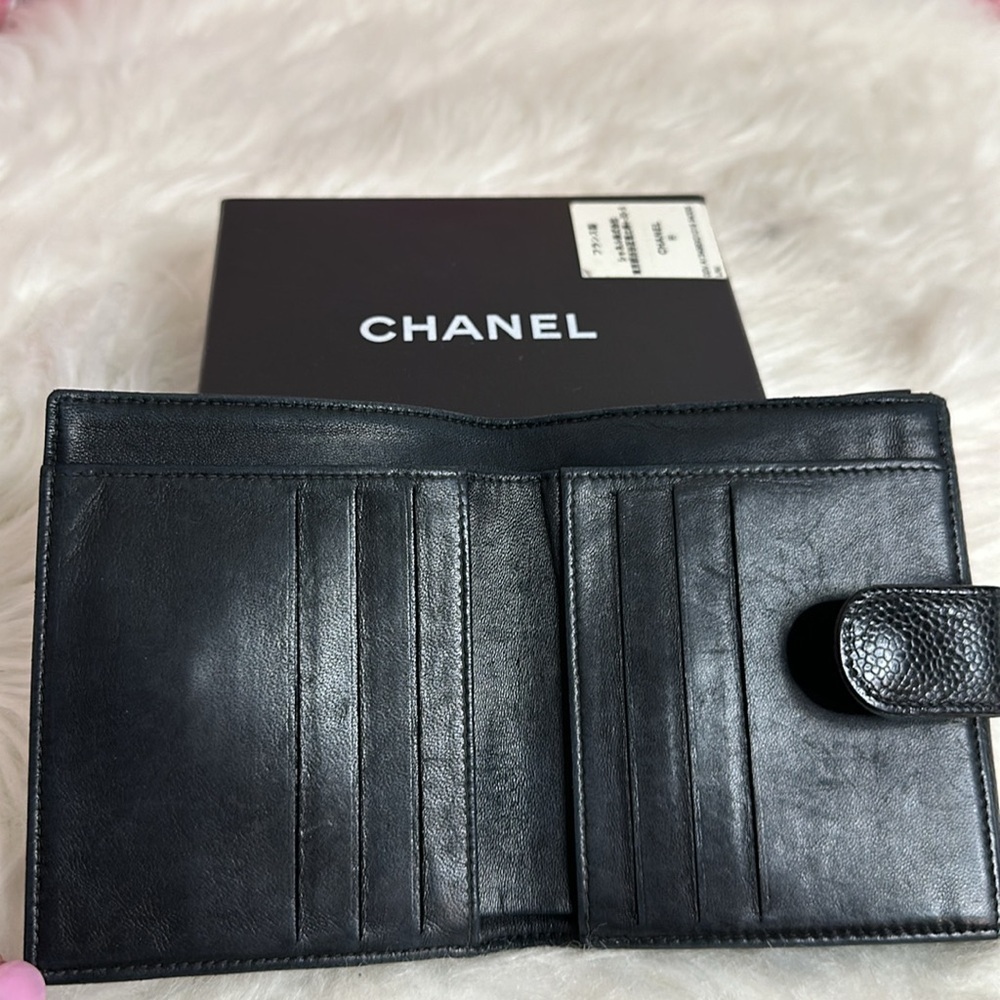 💯Authentic Chanel Caviar Short Wallet🍀 - Picture 6 of 15